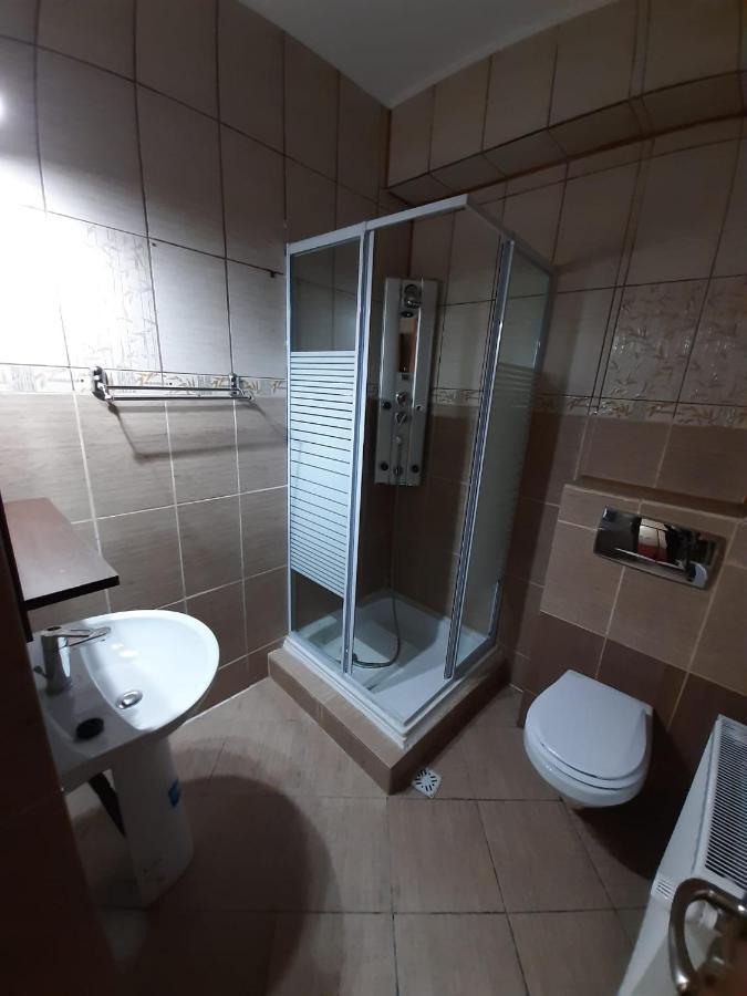 Pensiunea Montan Din Bran,Sat Simon Spa Indoor Bran  Exteriér fotografie