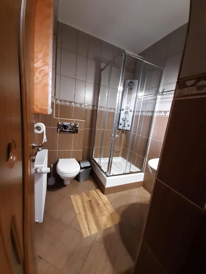 Pensiunea Montan Din Bran,Sat Simon Spa Indoor Bran  Exteriér fotografie
