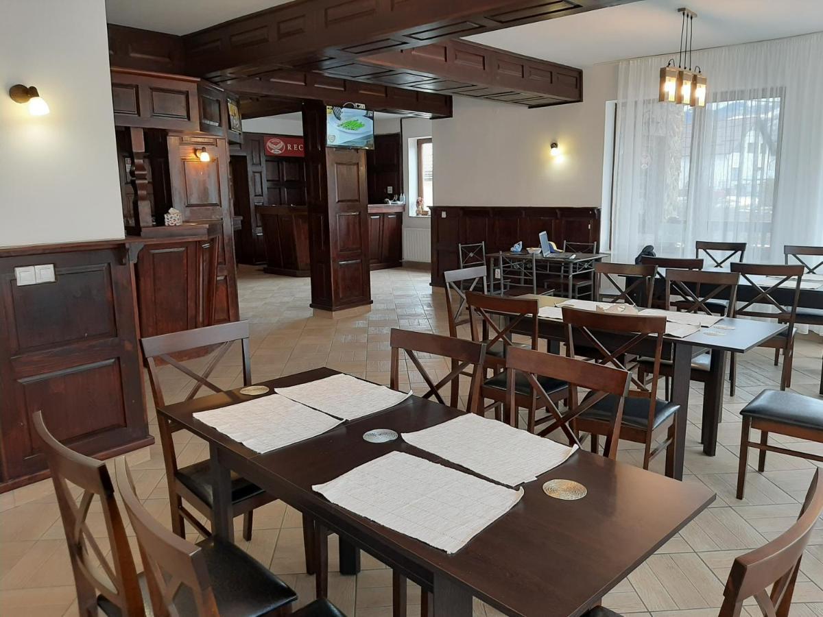 Pensiunea Montan Din Bran,Sat Simon Spa Indoor Bran  Exteriér fotografie