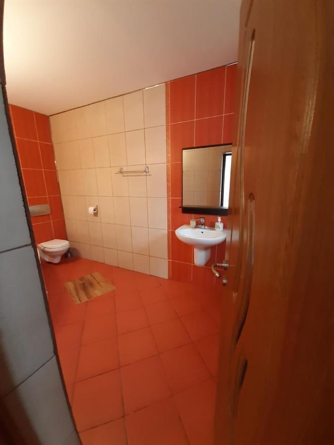 Pensiunea Montan Din Bran,Sat Simon Spa Indoor Bran  Exteriér fotografie