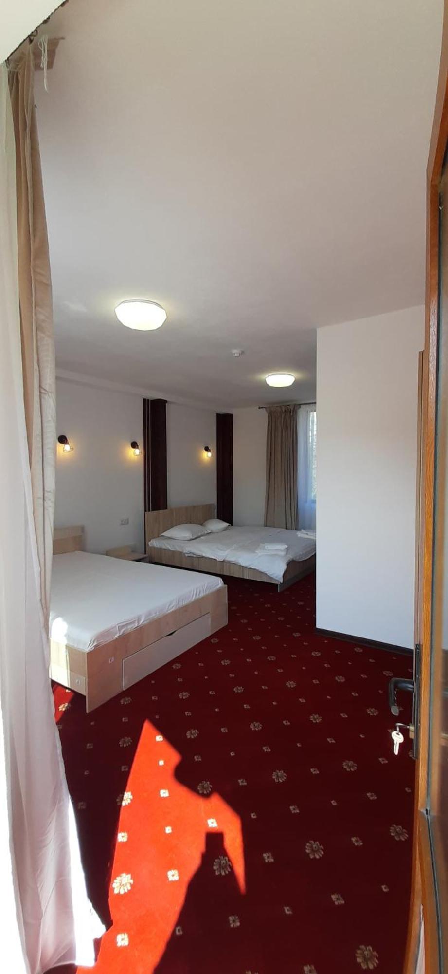 Pensiunea Montan Din Bran,Sat Simon Spa Indoor Bran  Exteriér fotografie
